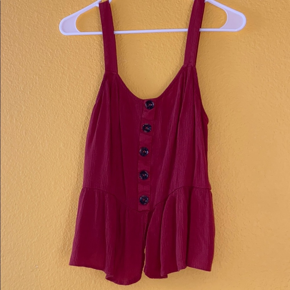 Button down tank
